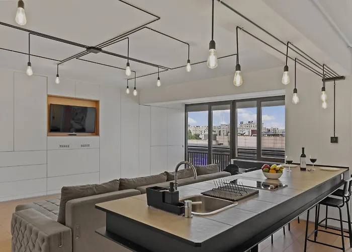 Rh - Opposite Mall, Metro, Balcony - Rh Living * Бухарест