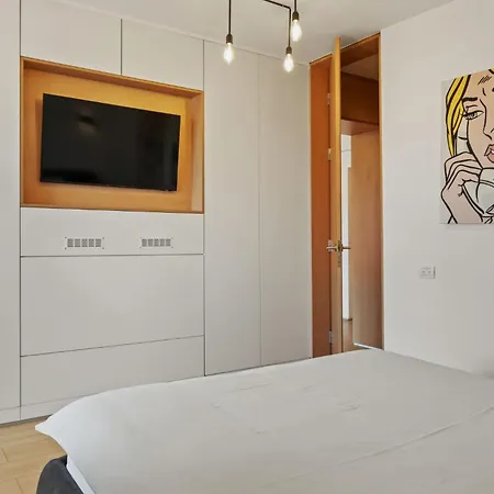 Rh - Opposite Mall, Metro, Balcony - Rh Living Bükreş