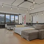 公寓 The Grand By Rh *