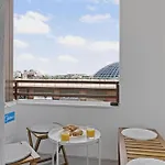 The Grand By Rh 布加勒斯特