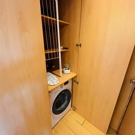Rhum B03 - Dome View Apartment Bucharest