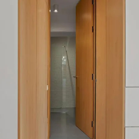 Modern With Balcony Opposite Mall Rh Living Apartment Bucharest