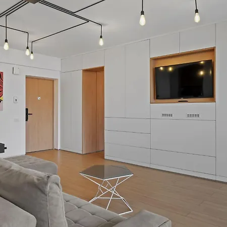 Apartament Rh - Opposite Mall, Metro, Balcony - Rh Living Bucureşti