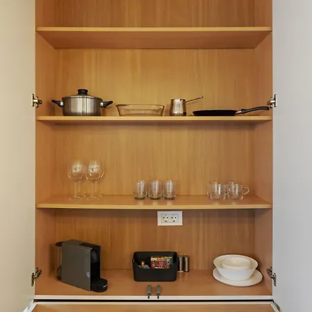 Apartament Rh - Opposite Mall, Metro, Balcony - Rh Living